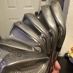 Maxfli Golf Clubs 