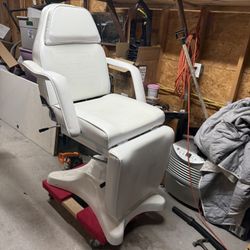 Salon, Spa, Massage Chair/ Bed