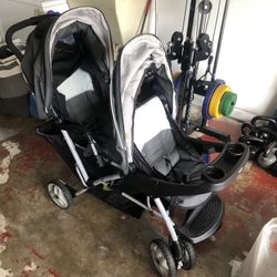 GRACO Double Stroller