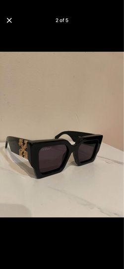 OFF WHITE SUN GLASSES