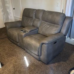 2 Set Sofas 