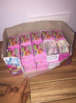 Complete collection of shopkins