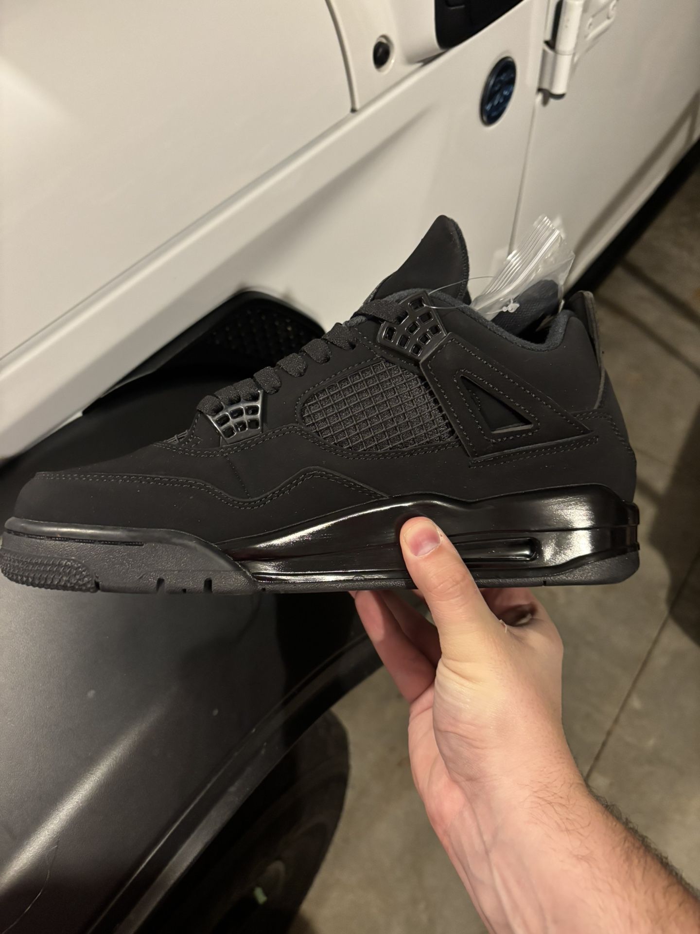 Jordan 4 Black Cat Men Size 10.5