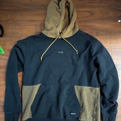 L Volcom Hoodie 