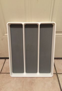 Made smart 1 3/4 by 16 by12 3/4 inch utensils tray white