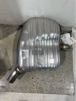 Muffler