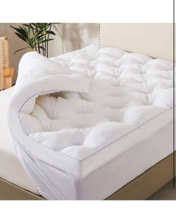 5 Inch Memory Foam Mattress Topper Full Size, Supportive Fluffy Shredded Memory Foam Filled Pillow Top, Extra Soft Bed Topper with Deep Pocket, 54x75 