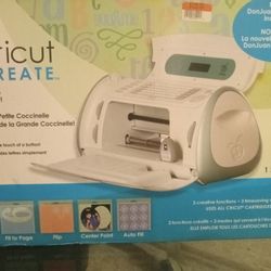 Crichton Create W/ Keyboard