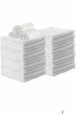 “HOTEL TOWELS WHOLESALE – BULK DEALS – LOW PRICES”.