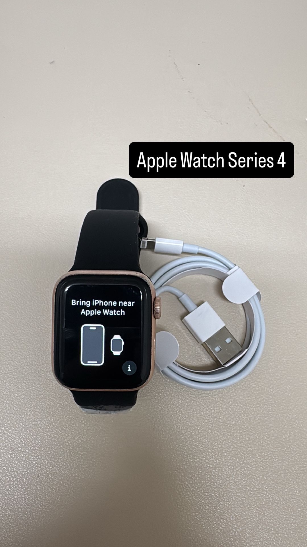 Apple Watch Series 4 Cellular! Like New!