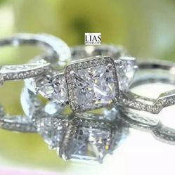 New 18k White Gold Wedding  Ring Set 