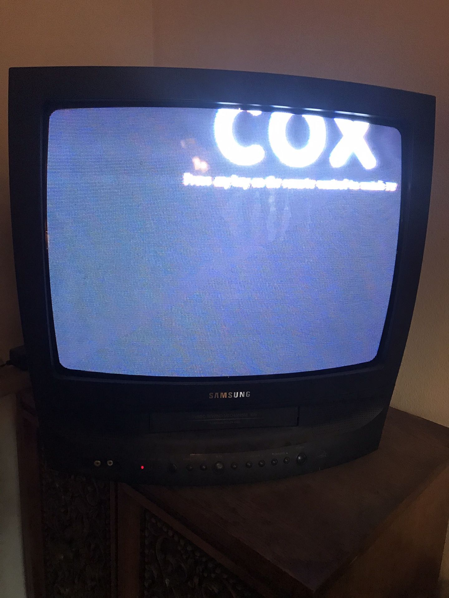 20” Samsung TV and VCR combo