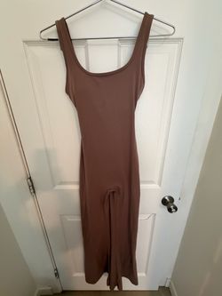 Mauve Sleeveless Midi Dress with Slit, size M