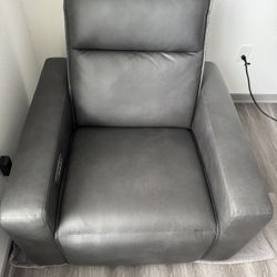 Brand New ModularTwo Dual Power Recliner