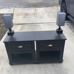 Bedside tables set