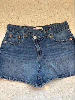 Levi’s girls shorts size 14 XL