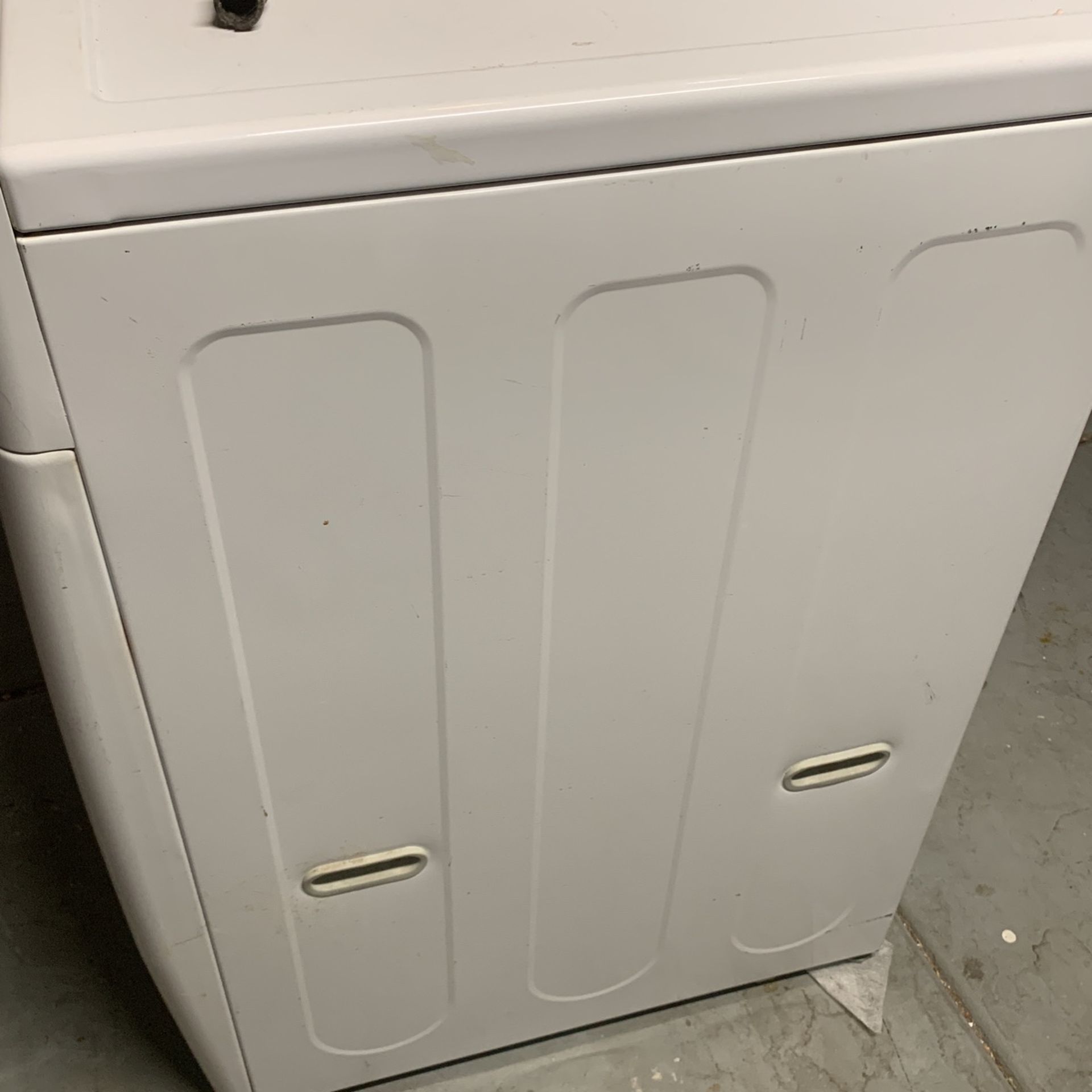Lg Front Load Washer Spin Cycle Doesn’t Work for Sale in Phoenix, AZ