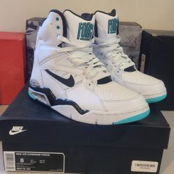 Authenticity Guarantee
Nike Air Command Force Hyper Jade Men's Size 8