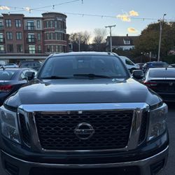 2018 Nissan Titan SV