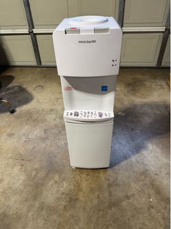 Water dispenser