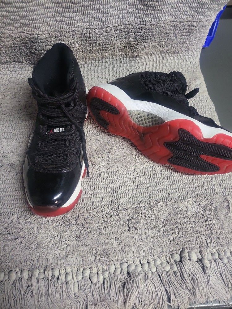 Air Jordan 11 Retro GS 'Bred' 2019 Used Size 9