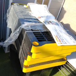 Plastic Garage Storage, Shelves 