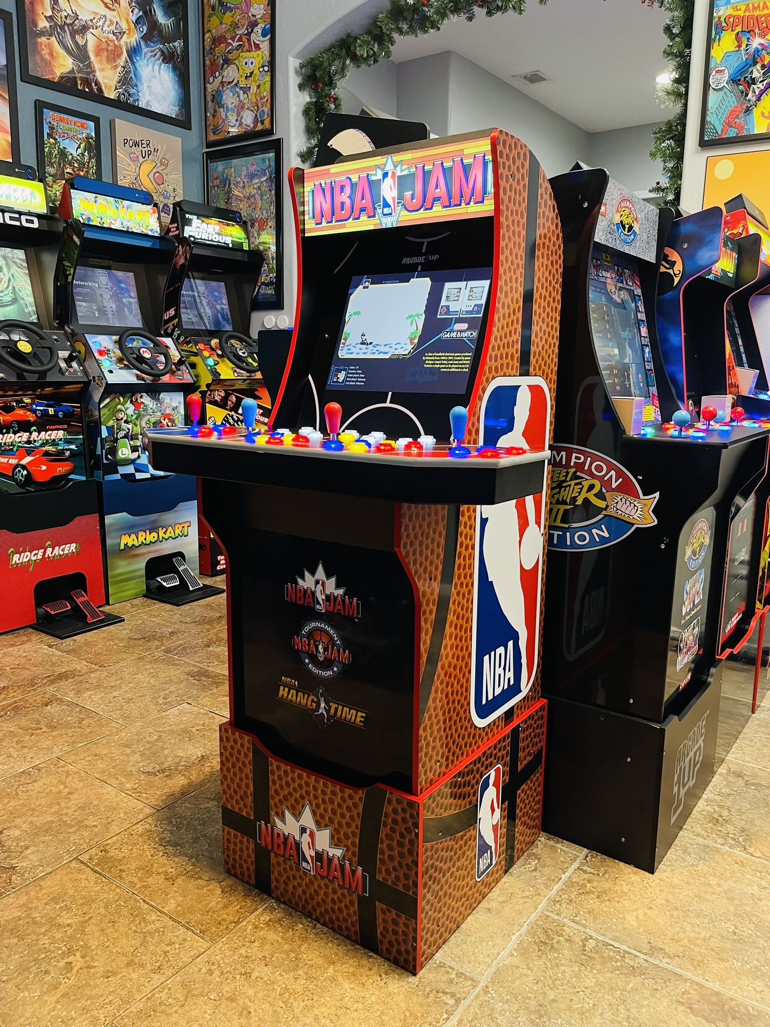 Arcade With Over 15,000 Games