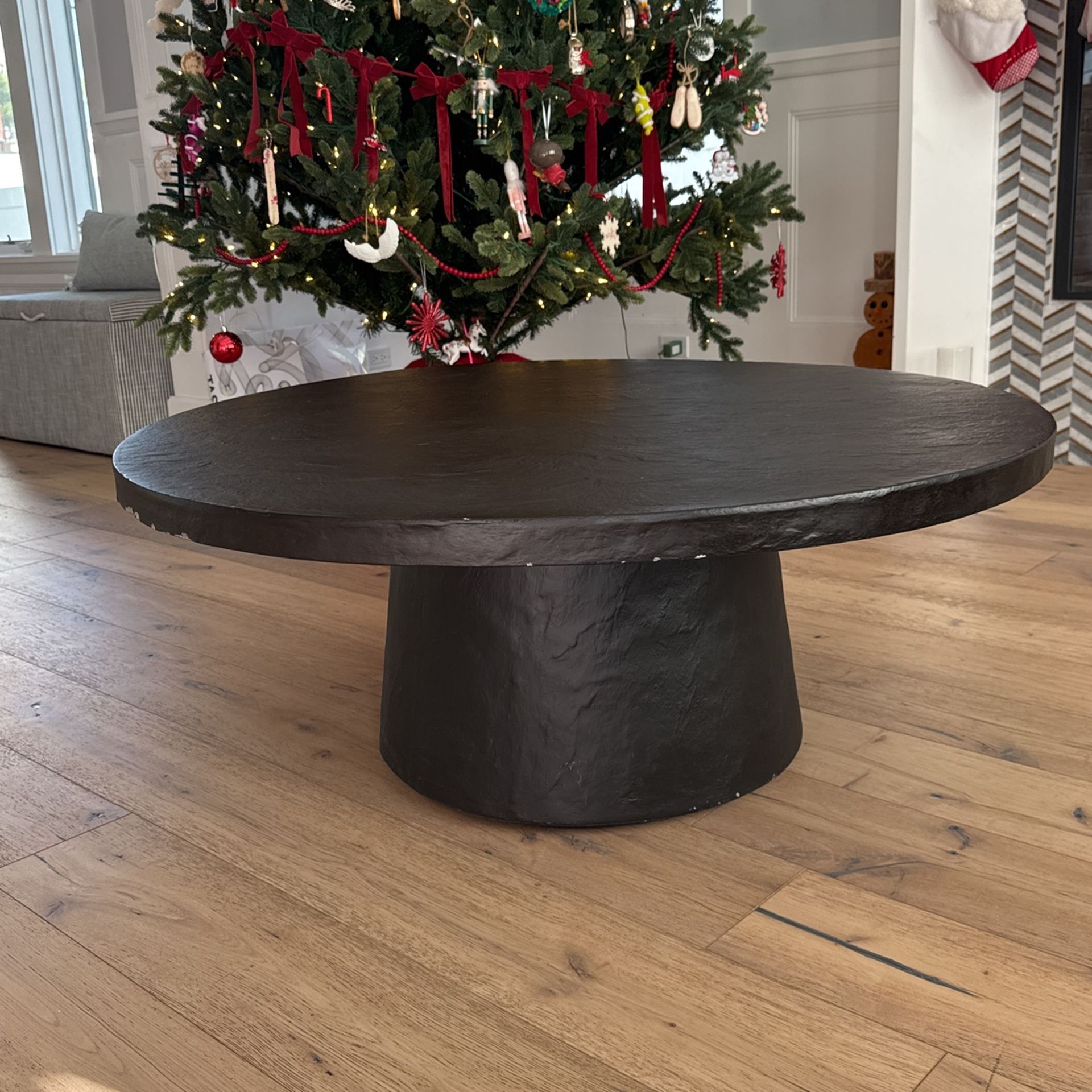 Crate And Barrel Round Coffee Table