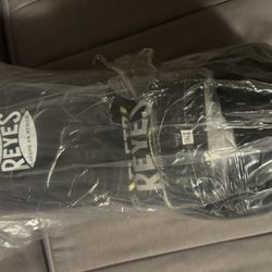Cleto Reyes Boxing Gloves 