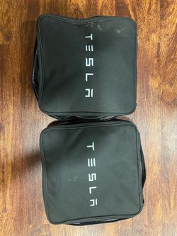 Tesla Charging Cable & Bags – Set of 2