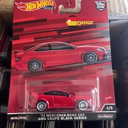Hot Wheels Premium Deutschland Design ‘12 Mercedes-Benz C63 AMG Coupe