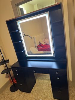 Vanity With lights