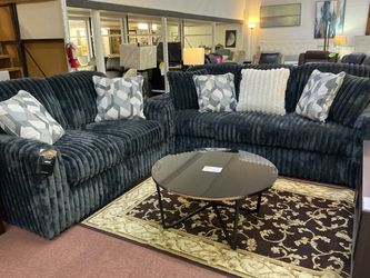 2pc Living Room Set $1,800
