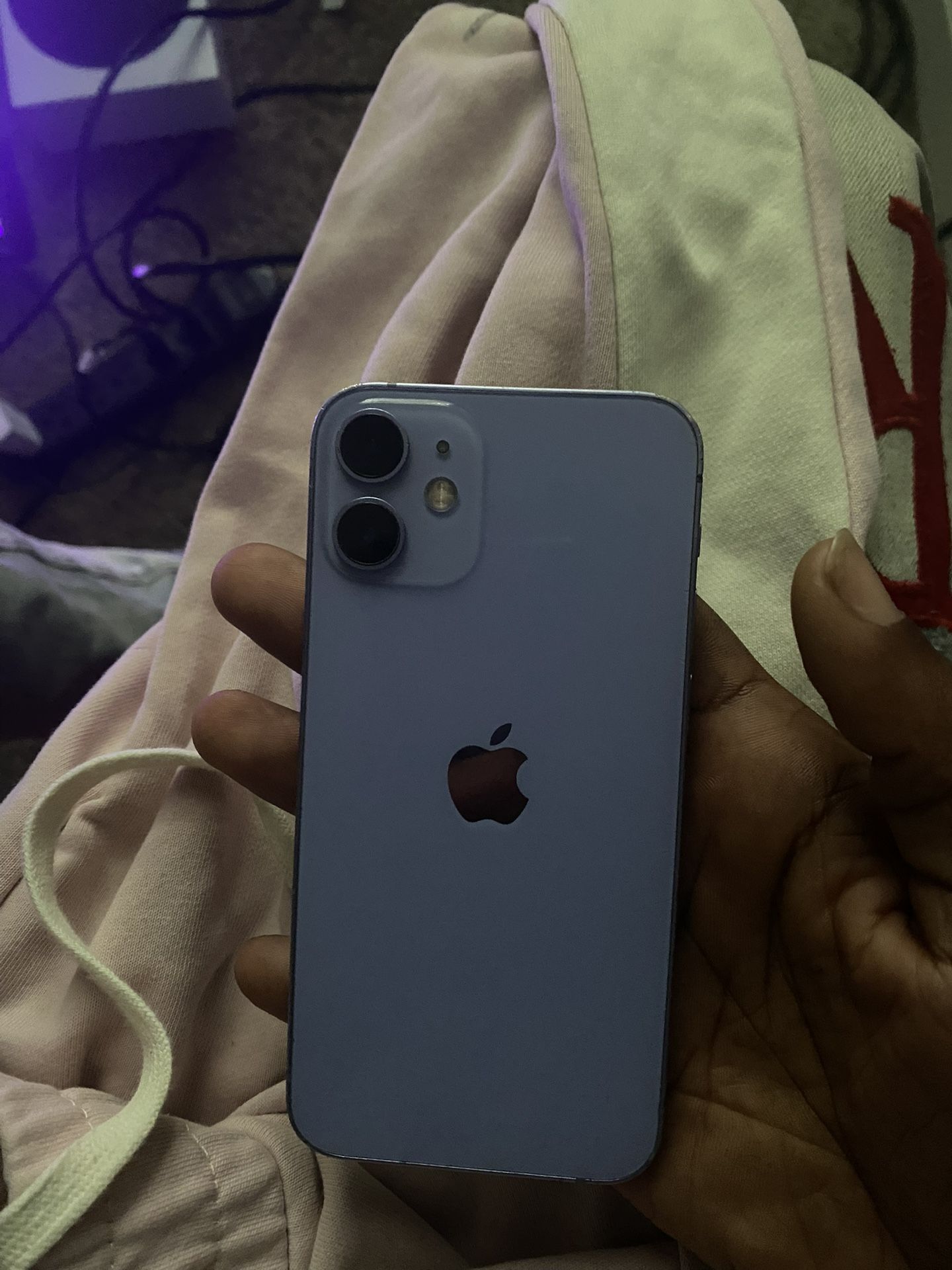iPhone 12