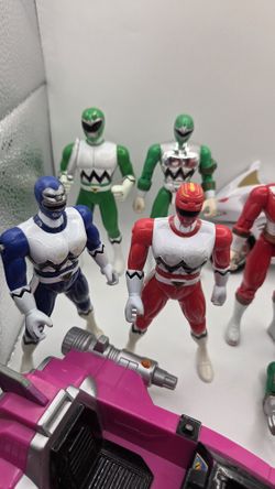 90s Power Rangers Lot Of 11 Figures And 3 Accessories 