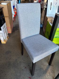 Set of 4 dinning chairs new assembled 🛑 Tambien hablamos español 🛑