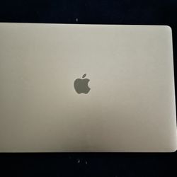 Apple MacBook Pro A1707 15”, 1TB SSD, 16GB SDRAM,  2.9GHz quad-core Intel Core i7, Space Gray 2016