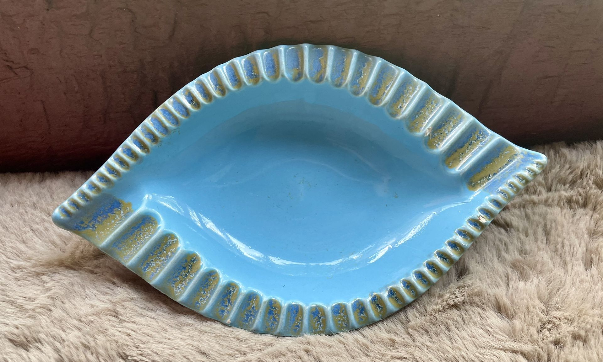 California turquoise Pottery Ashtray Made In USA Mid Century Embossed 3503