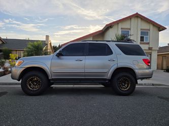 Toyota Sequoia 4wd