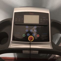 Treadmill 