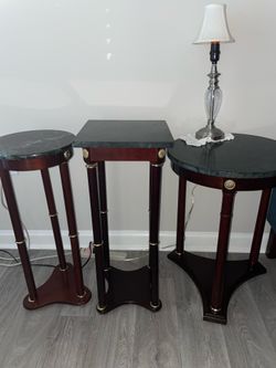 Coaster Co of America /Marble Top Accent Table Merlot