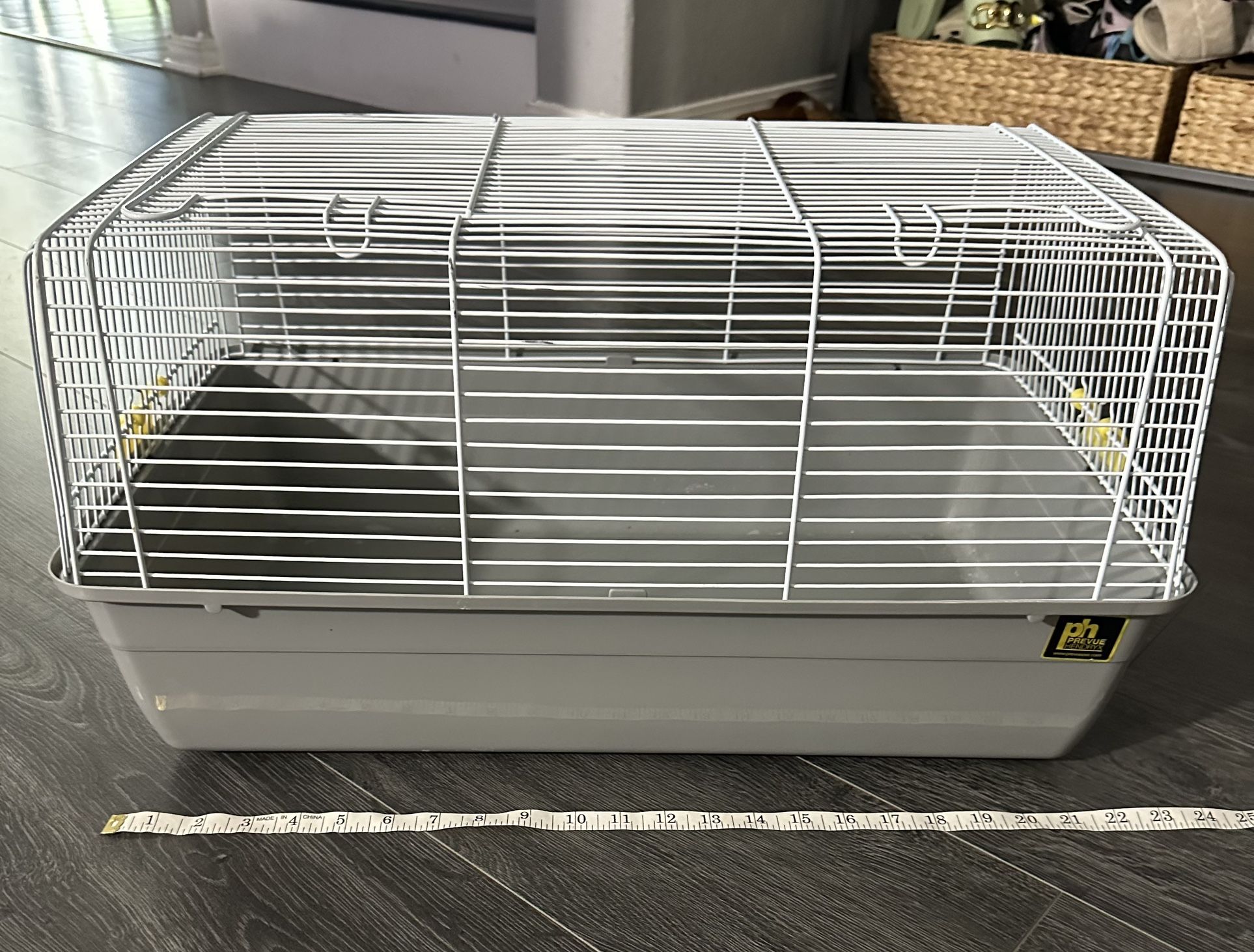 Used_ Guinea Pig_Bunny Crate