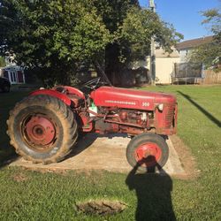 1955 International 300u Tractor