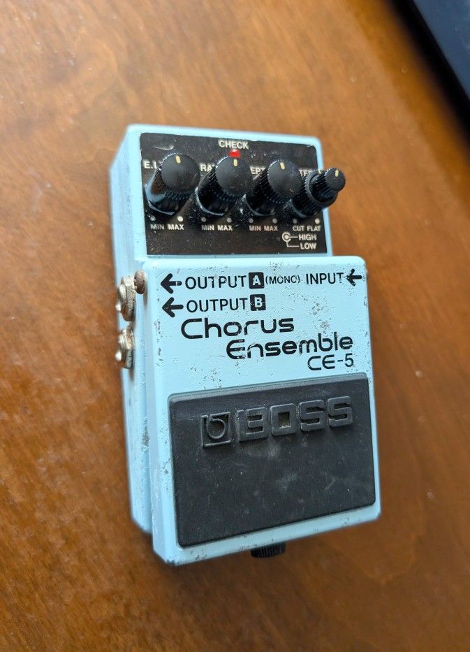 Boss CE-5 Chorus Ensemble Trade Or Sell 