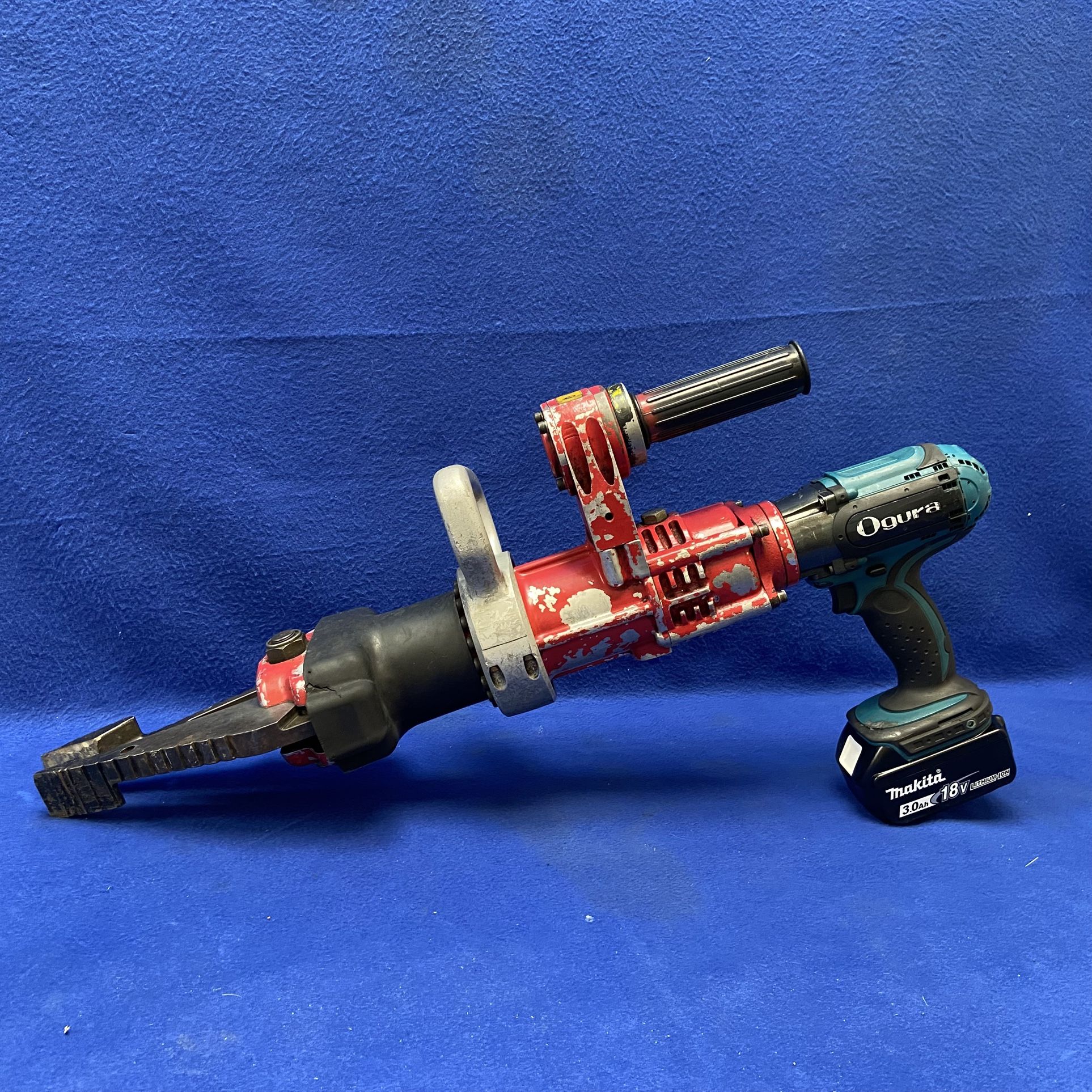 Ogura 18v Makita Hydraulic Cutter/Spreader Tool 11049979