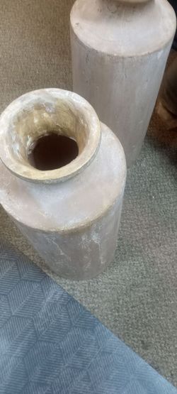 New set of terracotta floor vases thick and elegant made in Portugal heavy duty