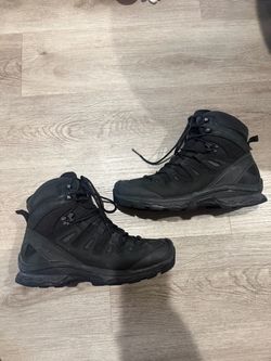 Salomon Quest Hiking Boots Black 10.5