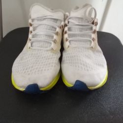Nike Gym Shoes 