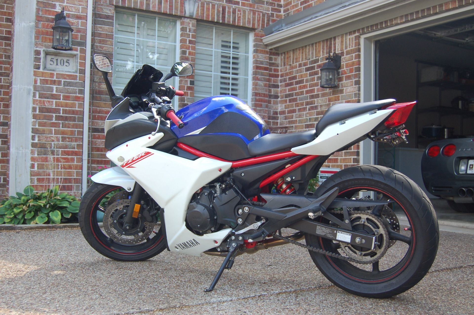 2013 Yamaha FZ6R