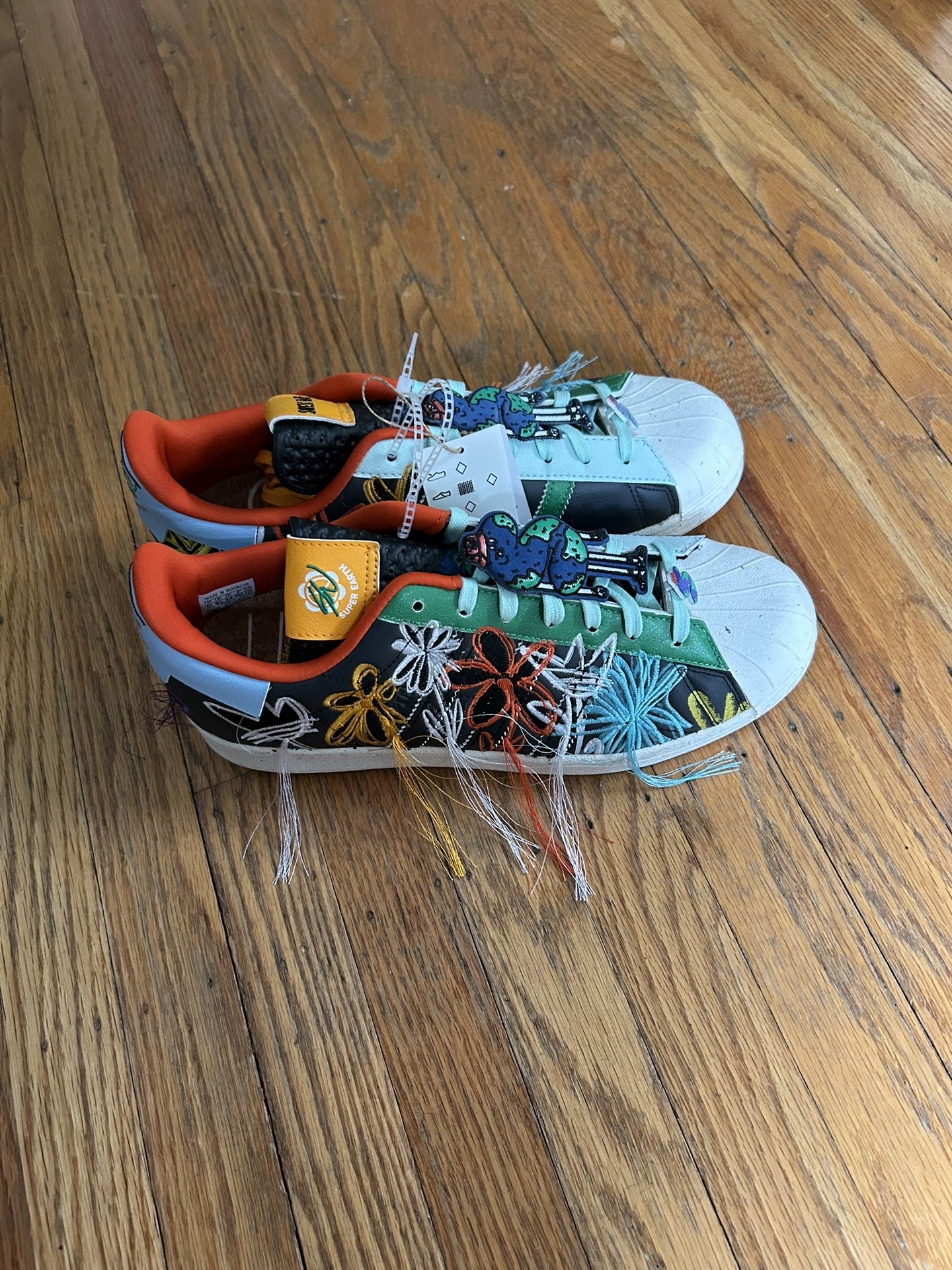 Adidas
